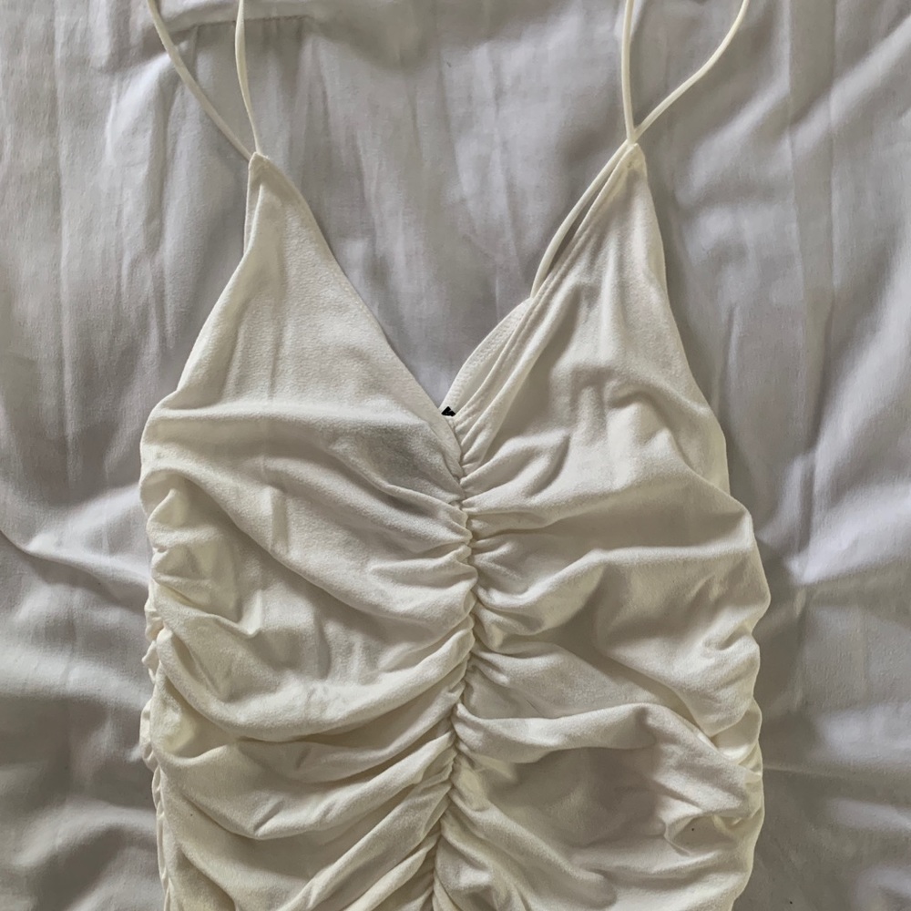 Forever21 touched white crop top
